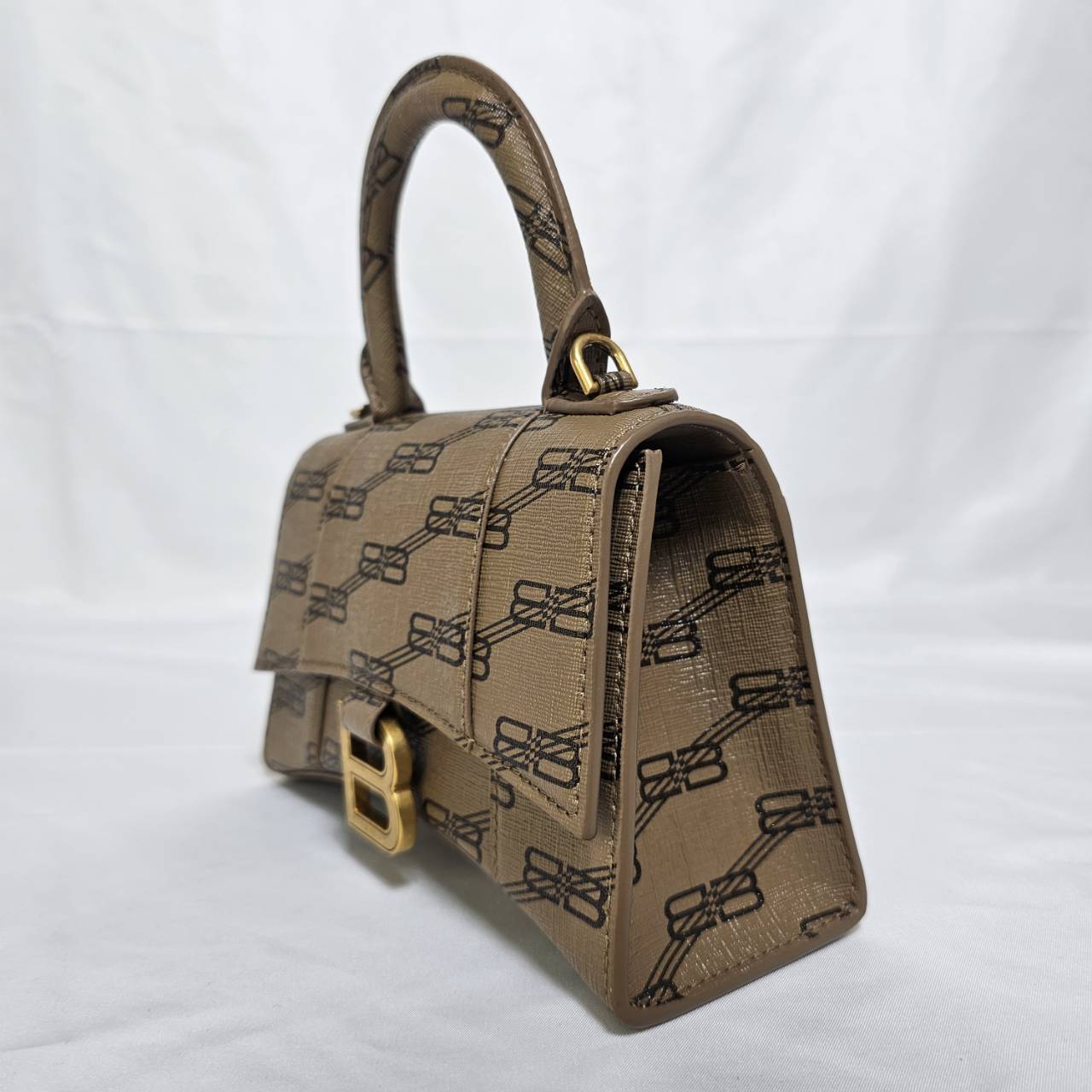 BALENCIAGA(バレンシアガ） アワーグラス スモールBB モノグラム カーフ ハンドバック ストラップ付