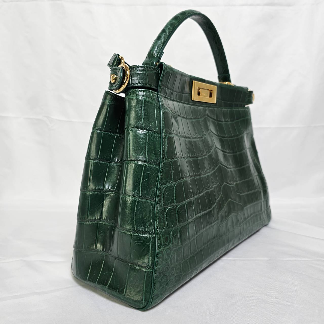 FENDI(フェンディ） ピーカブー ミディアム クロコダイル グリーン 未使用