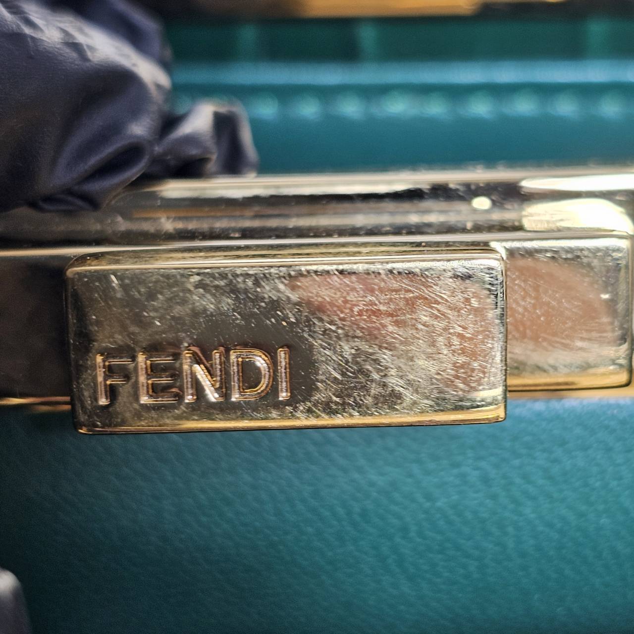 FENDI(フェンディ） ピーカブー ミディアム クロコダイル グリーン 未使用