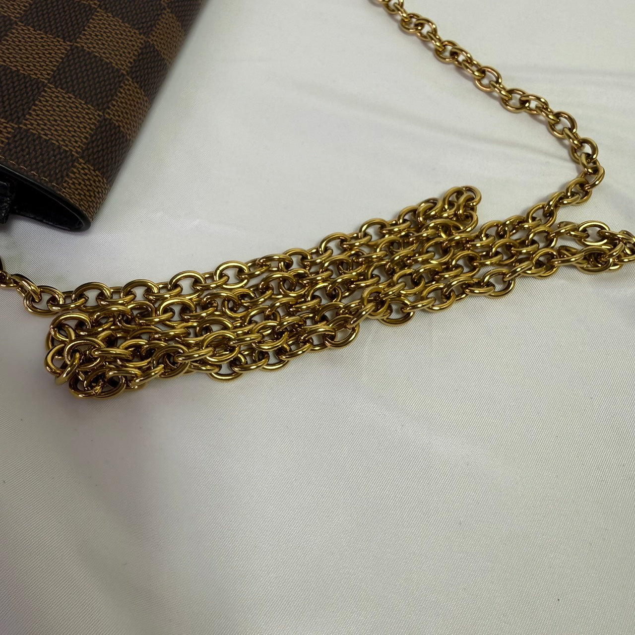 Louis Vuitton（ルイヴィトン） ダミエ キャンバス ポルトフォイユ ・ヴァヴァン チェーンウォレット