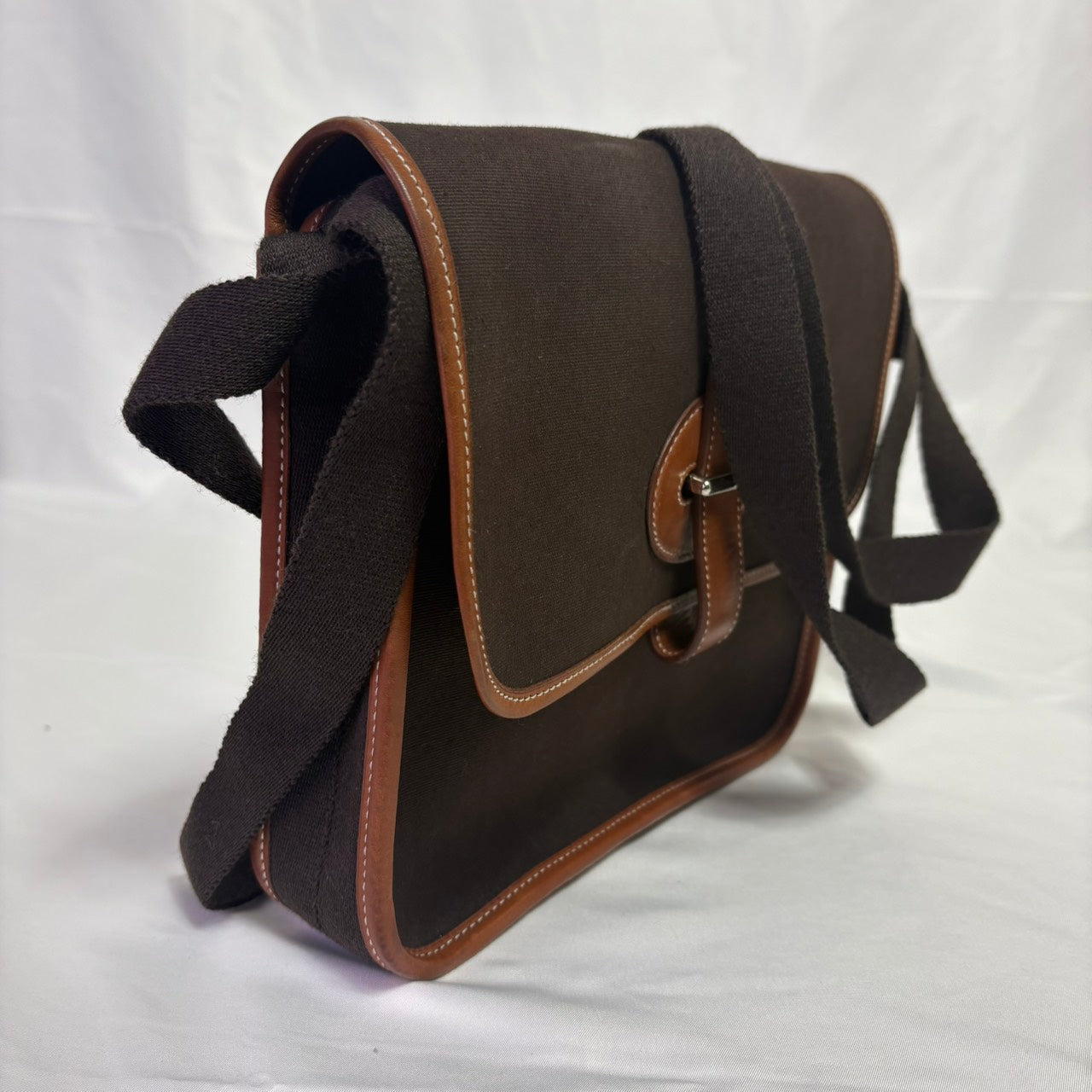 HERMES(エルメス） トワルオフィシエ ブエナベンチャラPM レザー ダークブラウン